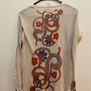 Alternative Earth Long-sleeved Tee